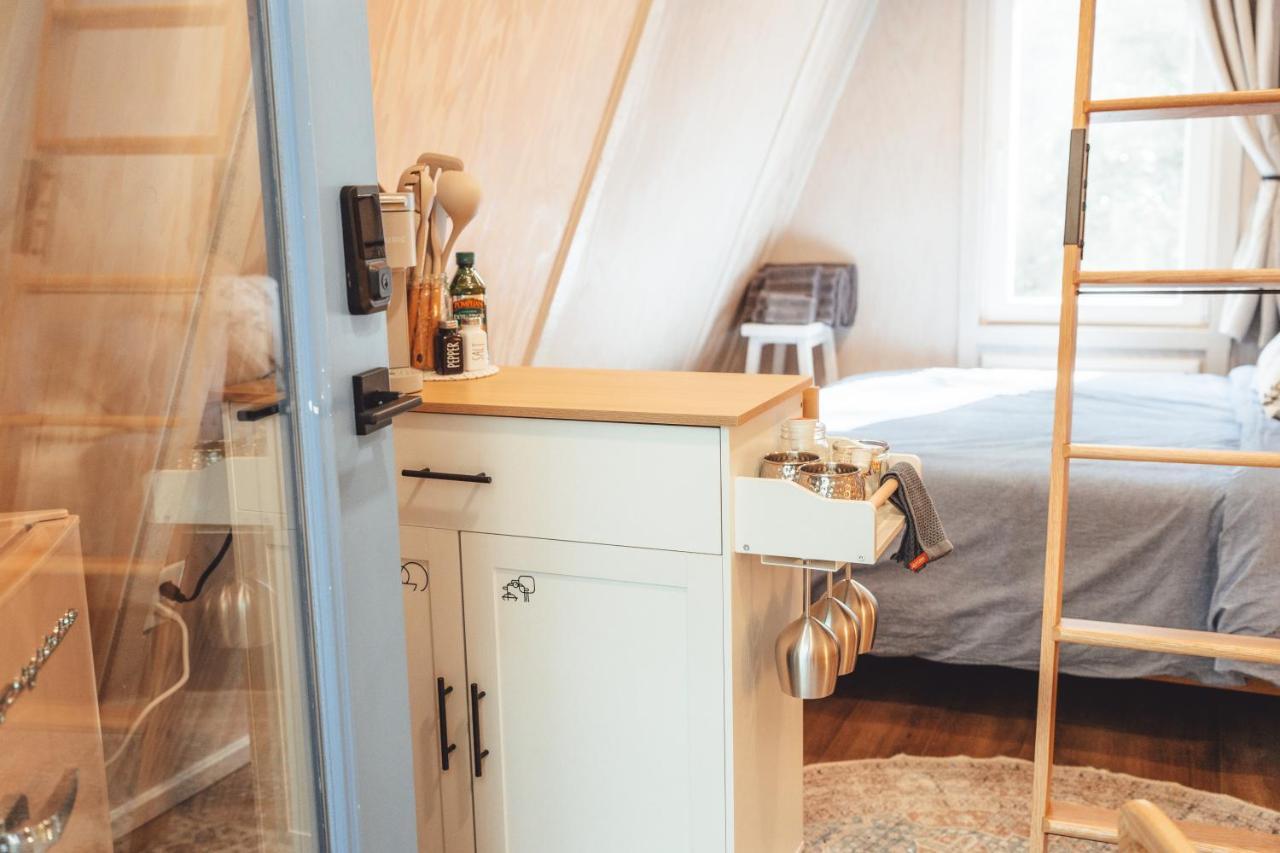 Blue Brambler Glamping A-Frame Apartment Rockbridge Exterior photo
