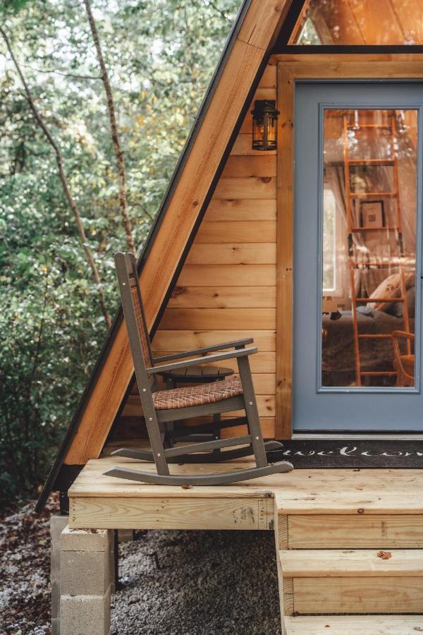 Blue Brambler Glamping A-Frame Apartment Rockbridge Exterior photo
