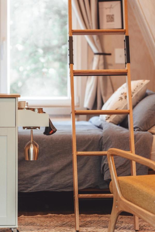 Blue Brambler Glamping A-Frame Apartment Rockbridge Exterior photo
